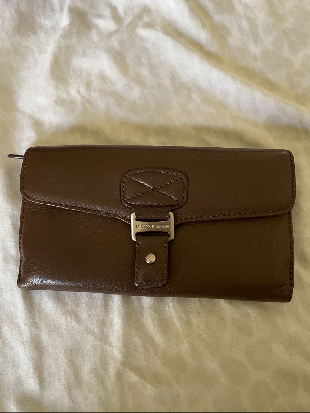 Michael Kors Dark Brown Leather Clasp Wallet